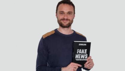 Grand entretien avec le fact-checker Alexandre Capron : « Chacun, à son niveau, peut être un premier rempart contre la désinformation »